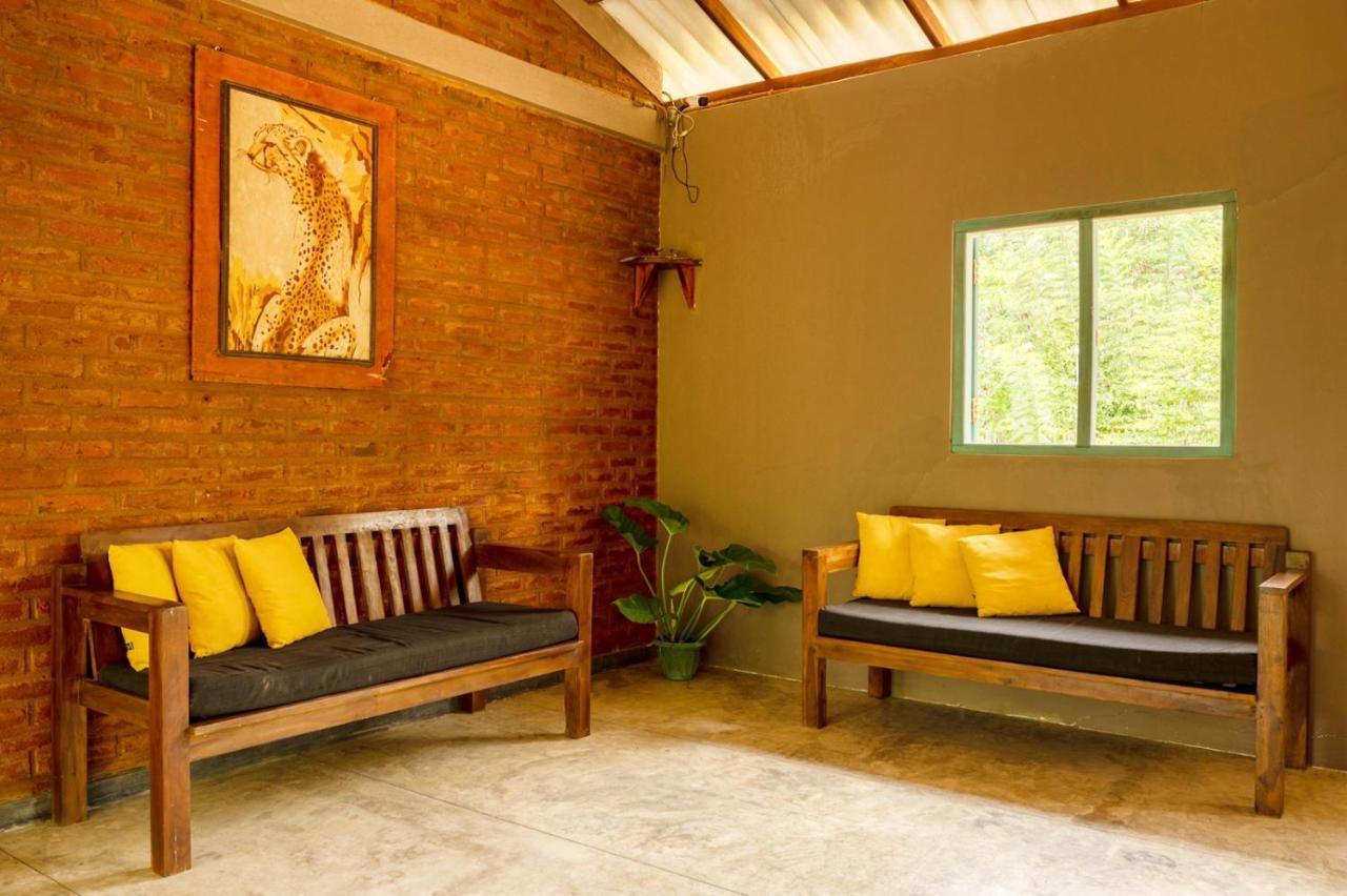 Hide Yala Bed & Breakfast ทิซซามาฮารามา ภายนอก รูปภาพ