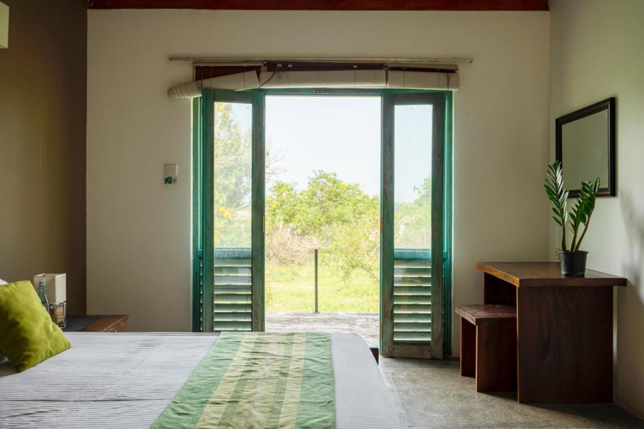 Hide Yala Bed & Breakfast ทิซซามาฮารามา ภายนอก รูปภาพ