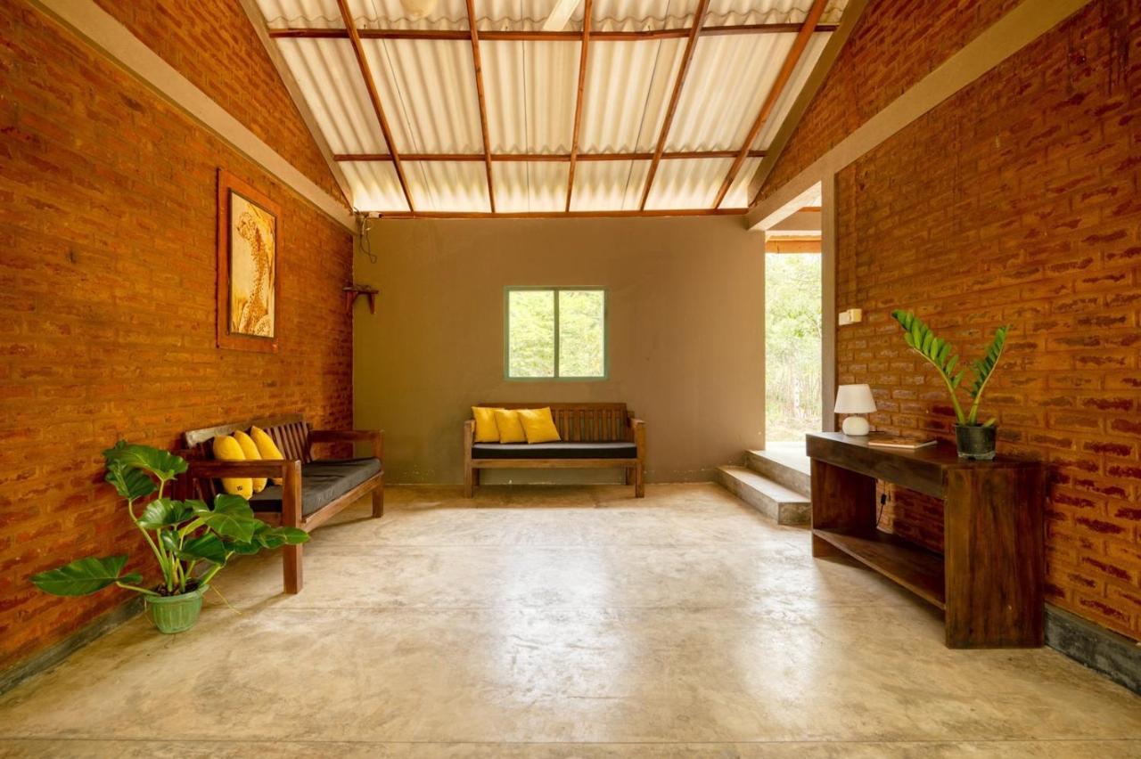 Hide Yala Bed & Breakfast ทิซซามาฮารามา ภายนอก รูปภาพ