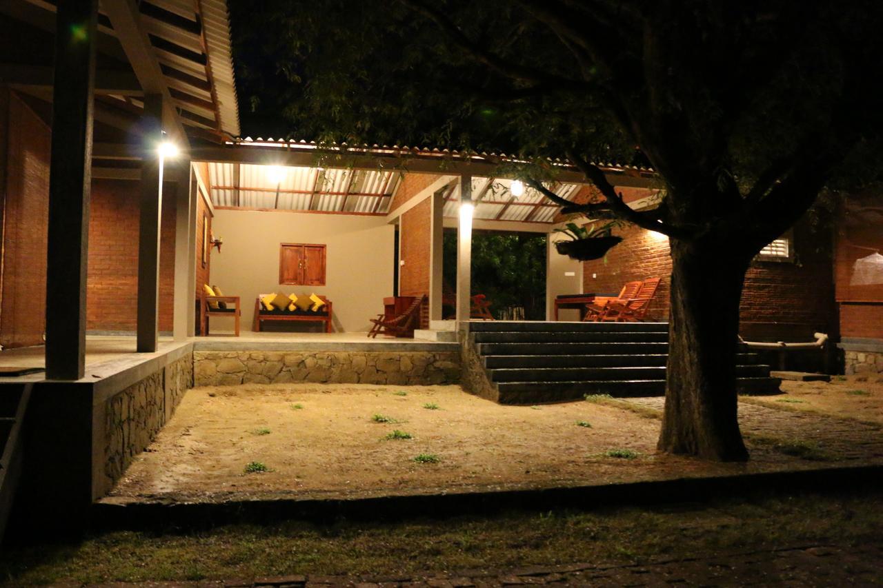 Hide Yala Bed & Breakfast ทิซซามาฮารามา ภายนอก รูปภาพ