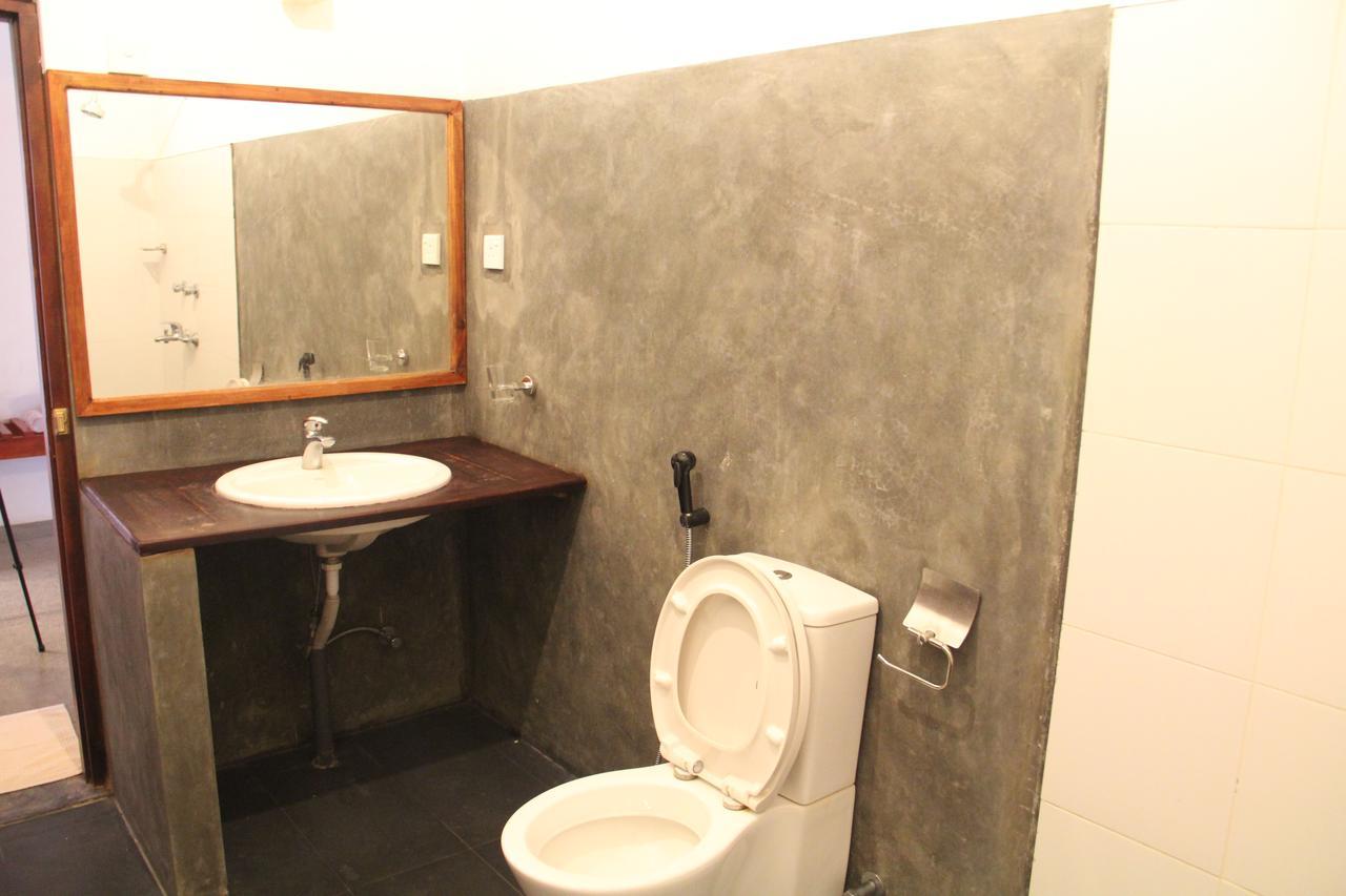 Hide Yala Bed & Breakfast ทิซซามาฮารามา ภายนอก รูปภาพ