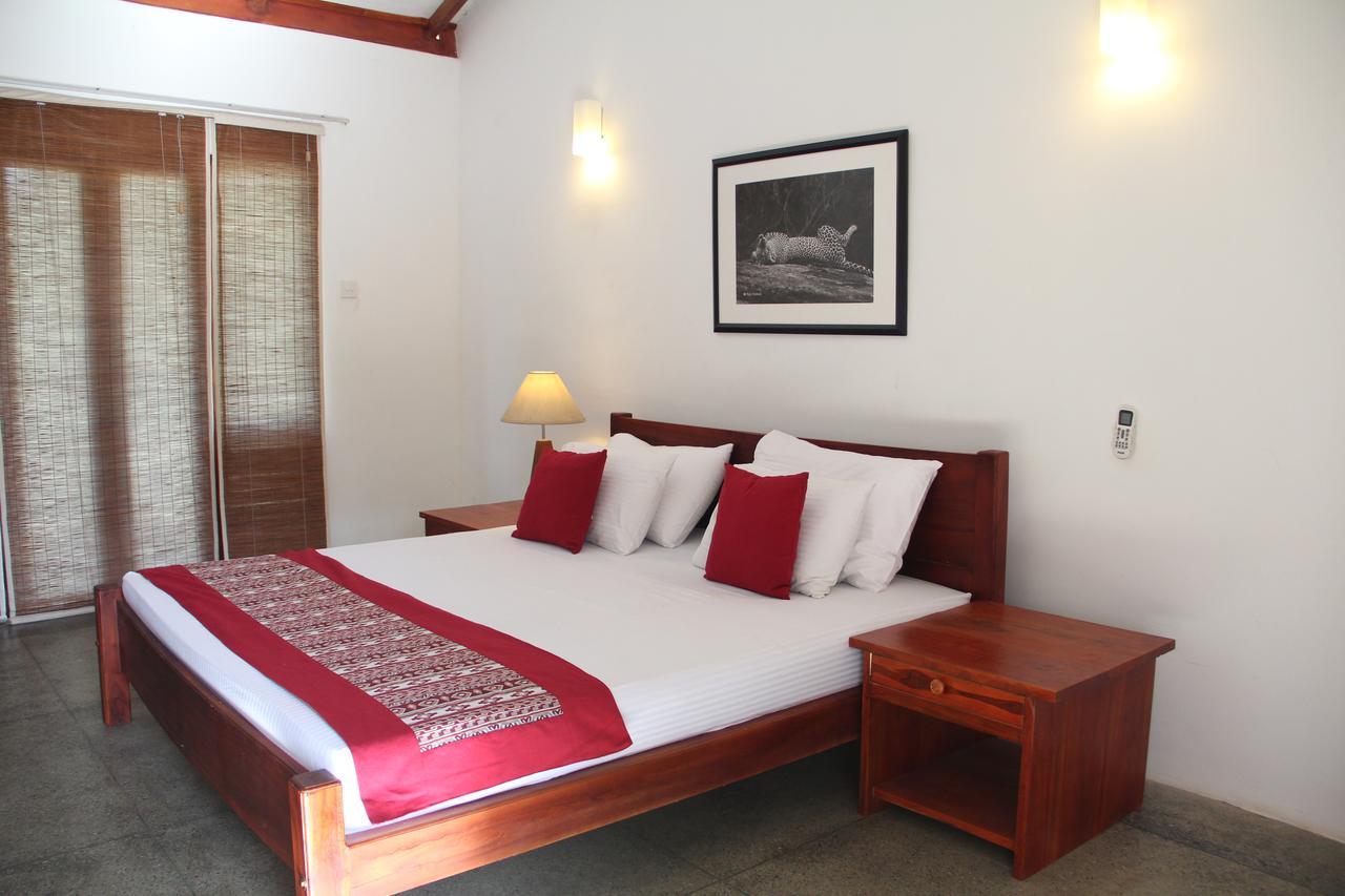 Hide Yala Bed & Breakfast ทิซซามาฮารามา ภายนอก รูปภาพ